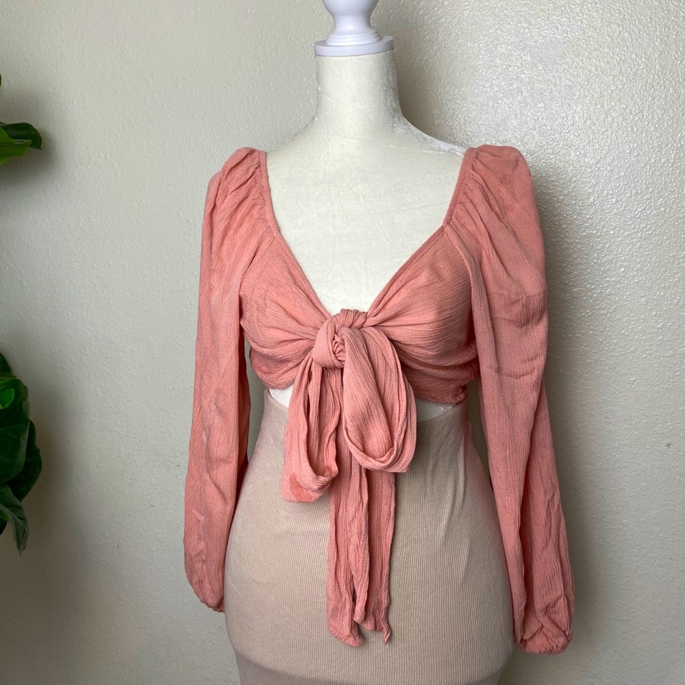Pink crop top 💗